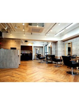 【通いやすいメンズ専門店】八王子エリアに遂にOPEN！人が多すぎるのが苦手な方にもオススメ◎