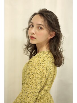 マグノリア オモテサンドウ(MAGNOLiA Omotesando) くせ毛風ウェーブパーマ・・・HINATA