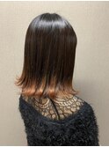 切りっぱなしボブ+裾カラー