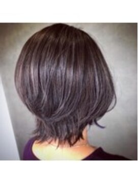 ウノ 若葉台(UNO) ショートウルフ/パープルブラック/アースカラー