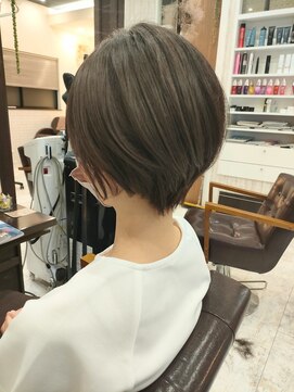 アエラ(aera) 透明感に深みが秋らしい☆ウィスタリアカラー