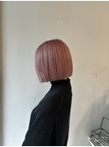 ピンクベージュ