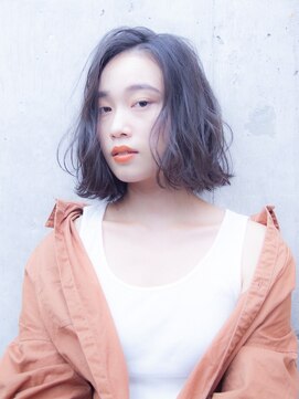 ジェニーバイメノン(JENNIE by Menon) オリーブベージュ 前髪 レイヤーカット こなれミディ ロブ