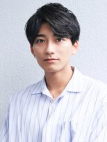 スーツ短髪ツーブロック束感モテる黒髪シークレットパーマ流行