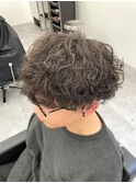 guest snap 刈り上げ前下がりマッシュ×波巻きパーマ