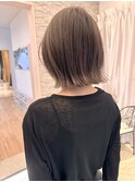 外ハネボブ×グレージュカラー