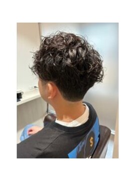 トゥーン 川崎店(TOON) メンズマッシュ/プードルパーマ/刈上げ