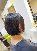 ショートボブ
