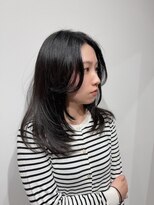 ソアロ(SOARO)&nbsp;顔まわりレイヤーハッシュカット