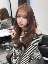 ロムーク 表参道(LOMKH)&nbsp;小顔ロングレイヤーカット顔周り春ハッシュカット透明感カラー