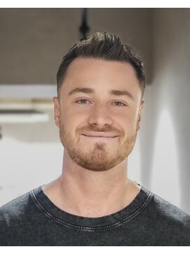 ダウズバーバーショップ 渋谷(dau's barber shop) ショート　理容室 バーバー リクルート ビジネスヘア 短髪