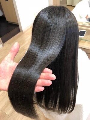 【髪質改善ヘアエステ】大人の綺麗は艶髪から！アミノ酸が髪の中心まで届きハリコシのある美髪へ… 