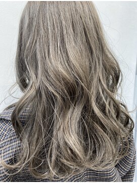 テテ(TETE) 外国人風ヘア