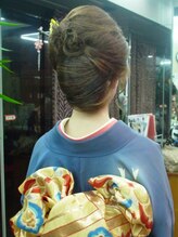 ヘアーアンドセルフサロン アキ(hair&self salon Aki)