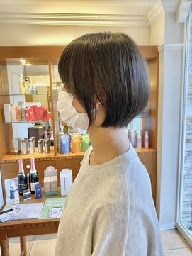 スニップ(Snip) 大人可愛い丸み美人ショートボブ◎透明感グレージュ◎