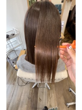 ヴェーラヘアー(VEЁЯA hair) 低ダメージ美髪縮毛矯正