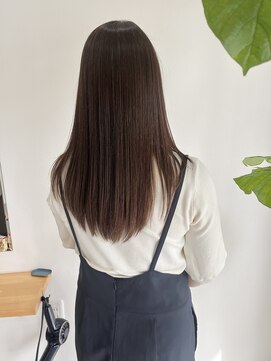 バウム(baum) ☆艶髪×ロングヘアー☆髪質改善縮毛矯正
