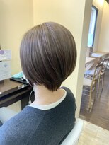 バード(bird) 丸みショート