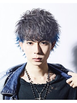 オーシャントーキョーウエスト 心斎橋 (OCEAN TOKYO WEST) ハイライトミルクティーベージュツーブロックメンズマッシュ