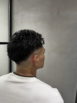 フェリア 松山(Feria) フェードパーマ 深田和也