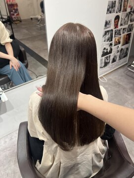 シー(SEA) Olivebeige