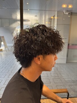 アメラボ 平針店(AmeLab) 【刈り上げないショートウルフ/ツイストスパイラル】山本凌也