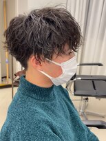アコロン(acoron.)&nbsp;刈り上げ/マッシュ/スパイラルパーマ/池袋メンズカット