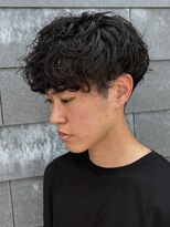ヒュイル バイ ニアウ(Hwyl by Niau) MEN’S HAIRシャドウパーマスパイラルパーマニュアンスパーマ