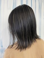 アップ(A+hair) コントラストハイライト_小顔ヘア_ロブ_ボブ_大人可愛い