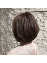 イーチ ディー ヘアーアンドトータルビューティー(each dee hair&total beauty)&nbsp;【井出　朱音】ふわっと前下がりボブ/ナチュラルブラウン