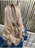 顔まわりから作るセクシーレイヤー