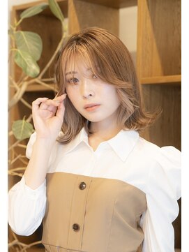 ベジット(Bejitto) ミディアム/フェイスフレーミングカラー