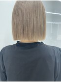 ミルクティーベージュ