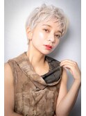 メンズライク透明感ホワイトブロンドダブルカラーy戸頭20代30代