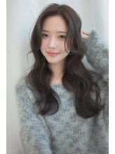 トローノ 栄(TRONO) カーキグレージュロングヘア