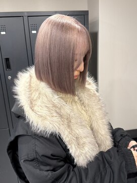 ベレーザ 渋谷(BELEZA) 12256フェザーショートミルクティーベージュタンバルモリボブ