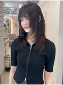 セミロング レイヤーカット 顔周りレイヤー 透明感カラー 20代