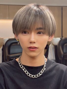 ナチュラル 渋谷(NATURAL) フェザーパーマ/スパイキーショート/サーフカール[メンズ/渋谷]