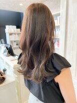 キャアリー(Caary)&nbsp;福山市人気Caary大人外ハネハッシュカットシャギーカット