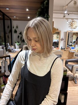 ヘアー アンベリール(HAIR EMBELLIR) ハイトーン
