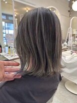 コンティロミー(CONTI ROMMY.)&nbsp;くびれボブ◎ミニボブレイヤー細めハイライト小顔20代～50代