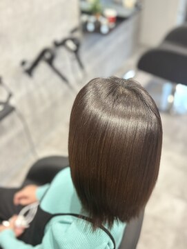 ルシア(LUSCEA) 伸ばし中のメンテナンスはメテオアルカリ酸熱トリートメント