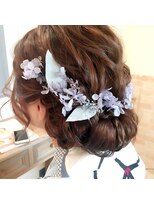 ヘアメイクアンドセットサロン リッコ(Hair make&set salon Ricco)&nbsp;Ricco ゆるふわウェーブアップ ドライフラワー ヘアアレンジ