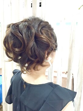 ソルト(Salt) ゆるふわヘアセット【Salt武蔵小杉店】