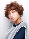 【PEEK-A-BOO】カーリーショート　西尾卓義