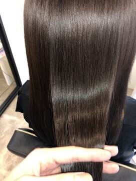 アールサロン アオヤマ(Rr SALON AOYAMA) サファイアミネコラ