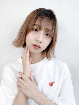 アイティー バイ アルバム 浦和店(IT by ALBUM) 外ハネボブ_オリーブカラーハイライトカラー_7829