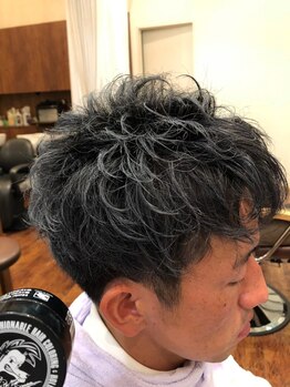 シザーファーム(Scissors Farm)の写真/髪の素材を活かしながら今のあなたのかっこよさに磨きをかけてくれる！幅広い年代の方に人気のサロンです♪