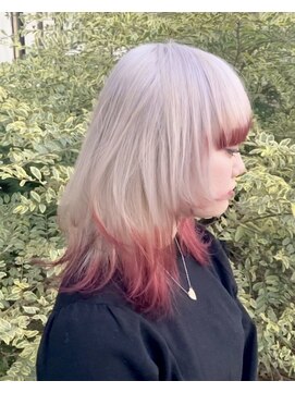 ルプラ ガーデン(le-pla garden) ウルフ#フェイスレイヤー#エンドカラー#レッド#ホワイトベージュ