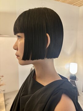 カシ 中目黒(CASI) 真夏を乗り切るスッキリミニボブ